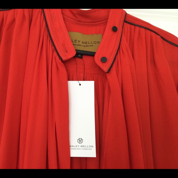 Blouse - Picture 1 of 2